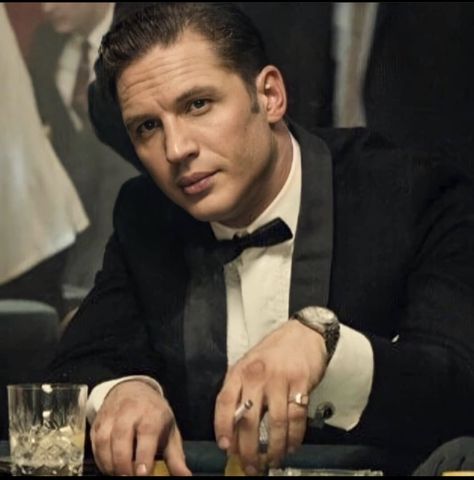 Tom Hardy Movies, Tom Hardy Legend, Tom Hardy Photos, Night Vibes, Pedro Pascal, Dylan O, Best Model, Tom Hardy, Dylan O'brien