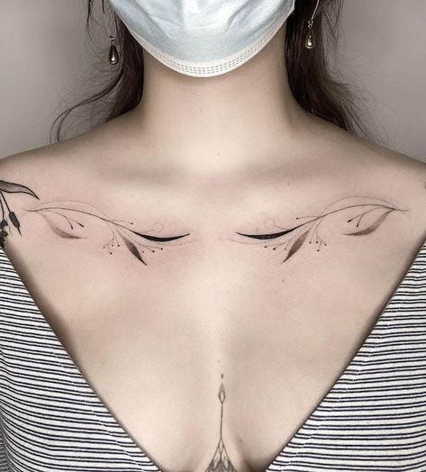 In Between Collar Bone Tattoo, Under Tattoos For Women, Collar Bone Tattoo For Women Minimalist, Women’s Collarbone Tattoo Ideas, Collarbone Butterfly Tattoos For Women, Collarbone Vine Tattoos For Women, Collarbone Tattoo Delicate, Collarbone Tattoos Symmetrical, Collarbone Tattoo Unique