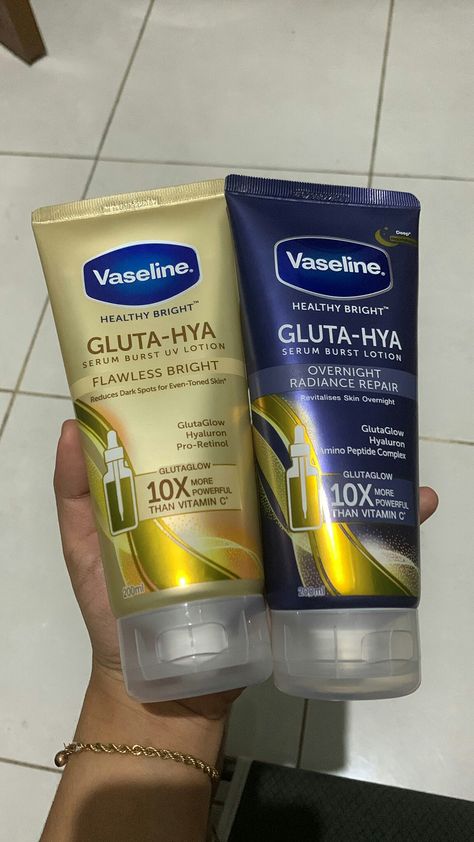 Vaseline Products, Aesthetic Magic, Gentle Makeup, Glow Lotion, Skin Care Basics, Face Skin Care Routine, Clear Healthy Skin, Diy Skin Care Routine, Natural Face Skin Care