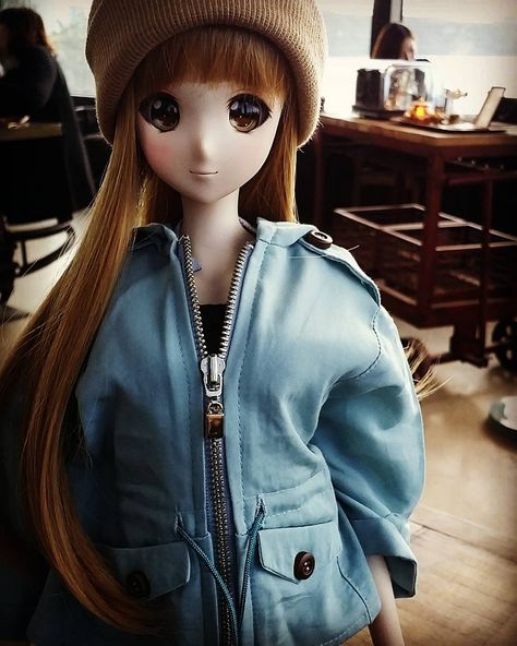 Smart Doll . Smart Dolls, Min Min, Smart Doll, Anime Dolls, Normal Life, Ball Jointed Dolls, Bjd Dolls, Life Style, Cafe