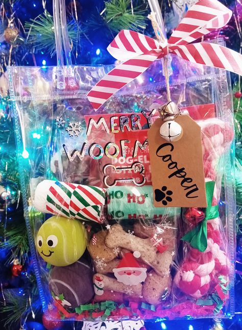 Personalized Dog Gift, Dog Christmas Gifts, Dog Decor, Dec 12, Pet Treats, Dog Gift, Personalize Bag, Four Legged, Christmas Dog