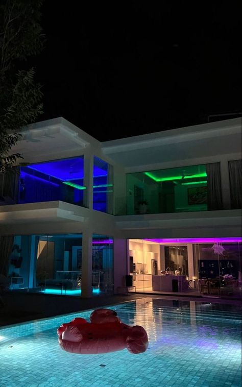 Miami Travel, Led House, Led Wand, Future Apartment Decor, Room Stuff, Led Stripes, Dream House Rooms, Dream Apartment, Luxury Homes Dream Houses