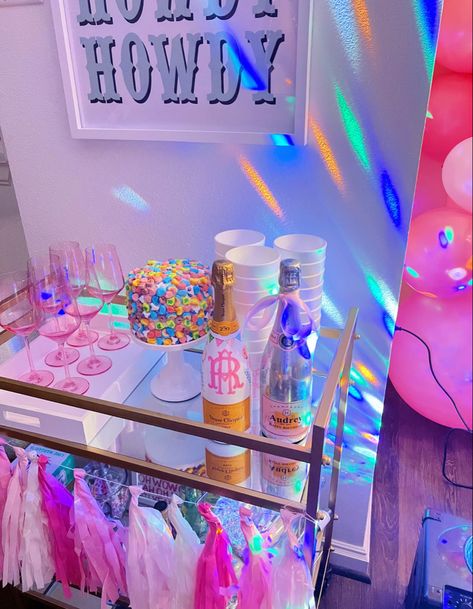 bday cake Preppy Birthday Party Decor Ideas, Preppy Candy Bar, Preppy Sleepover Birthday, Preppy Birthday Sleepover Ideas, Preppy B Day Party Ideas, Birthday Sleepover Asthetic, Preppy Pool Party, Preppy Bday Sleepover, 12th Birthday Party Ideas