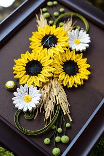 Quilling Sunflower, Christmas Quilling, Neli Quilling, Diy Nativity, Paper Quilling Cards, Sunflowers And Daisies, Quilling Work, Art Quilling, Quilling Christmas