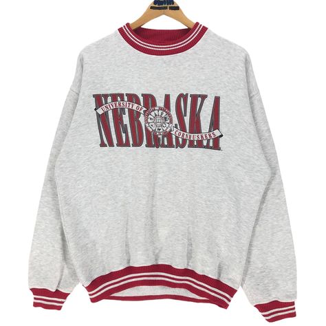 Sweatshirt Inspiration, Cornhuskers Football, Vintage College Sweatshirts, Nebraska Cornhuskers Football, Sorority Sweatshirts, Vintage University, College Shirts, Club Sweatshirts, Crewneck Design