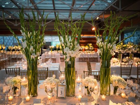 How to Get Wedding Flowers on a Budget & The Cheapest Blooms Gladiolus Centerpiece, Gladiolus Wedding, Gladiolus Bouquet, Gladiolus Arrangements, Budget Wedding Flowers, Inexpensive Wedding Flowers, August Birth Flower, Moroccan Theme, Gladiolus Flower