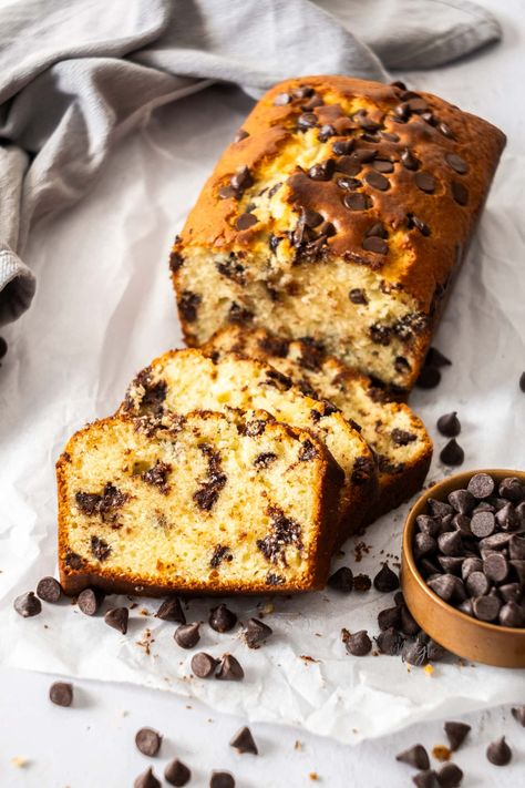 This easy chocolate chip loaf cake is soft, moist, buttery and super easy to make. Generously studded with chocolate chips in every single bite! The post Chocolate Chip Loaf Cake appeared first on Sugar Salt Magic. Best Chocolate Chip, Super Breakfast, Easy Chocolate Chip Cake Recipe, Cake Loaves, Baked Good Photography, Chocolate Chip Loaf, Cake With Chocolate Chips, Easy Chocolate Chip Bread Loaf, Chocolate Loaf