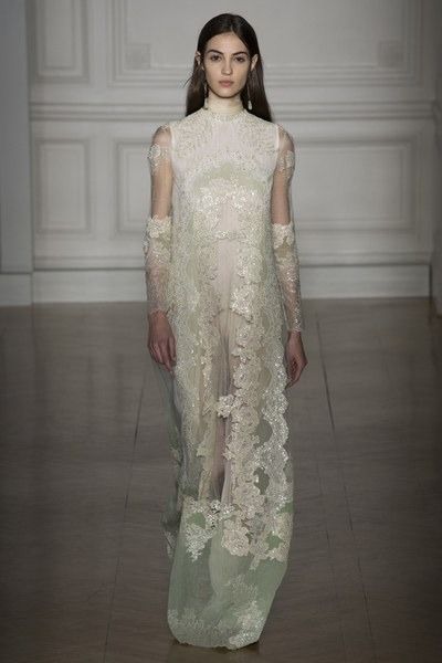 Valentino 2017, Camille Hurel, Valentino Runway, Valentino Gowns, Dress Couture, Valentino Haute Couture, Collection Couture, Valentino Couture, Spring Couture