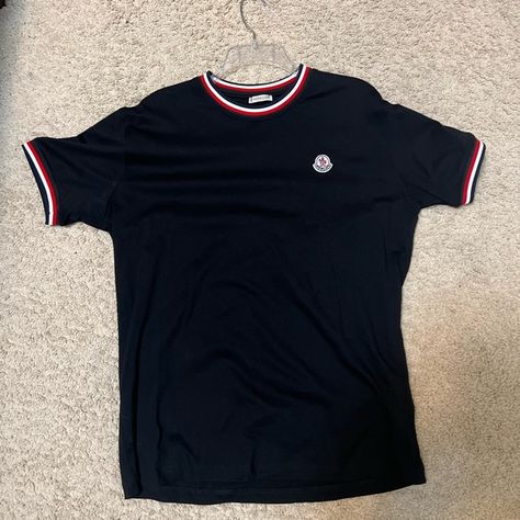 Moncler logo t-shirt large Moncler T Shirt, Moncler Logo, Logo T, Pretty Clothes, Logo T Shirt, Tshirt Logo, Pretty Outfits, Nice Dresses, Vintage Outfits