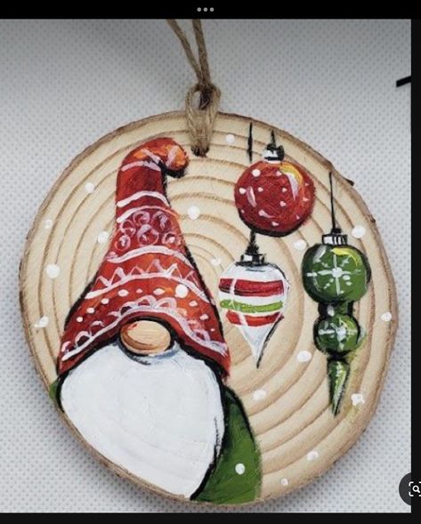 Painted Wood Disc Ornaments, Christmas Wooden Slices Ideas, Cute Wood Ornaments, Gnome Wood Slice Ornament Diy, Natural Wood Ornaments, Diy Ornaments Christmas Wood Slice, Wood Tree Decorations, Group Holiday Crafts For Adults, Homemade Glass Ornament Ideas