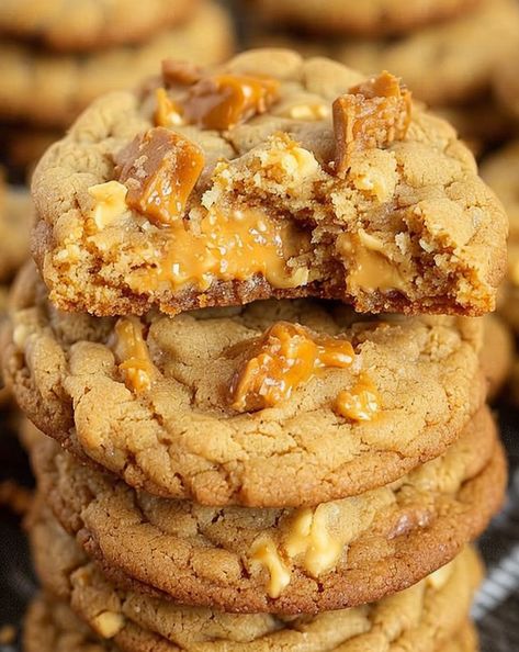 Indulge in soft & chewy Peanut Butter Butterfinger Cookies! Perfect blend of creamy peanut butter & crunchy Butterfinger bits. A must-try treat! #PeanutButter #Cookies #Dessert #Baking #SweetTreat Peanut Butter Butterfinger Cookies, Brown Butter Peanut Butter Cookies, Peanut Butter And Jelly Cookies, Butterfinger Cookies, Cheese Salad Recipes, Peanut Butter Sandwich Cookies, Soft Cookie Recipe, Butterfinger Candy, Jelly Cookies