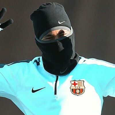 Pfp Football, Football Mask, Neymar Jr, Cristiano Ronaldo, Neymar, Football Players, Ronaldo, Face Mask, Athletic Jacket