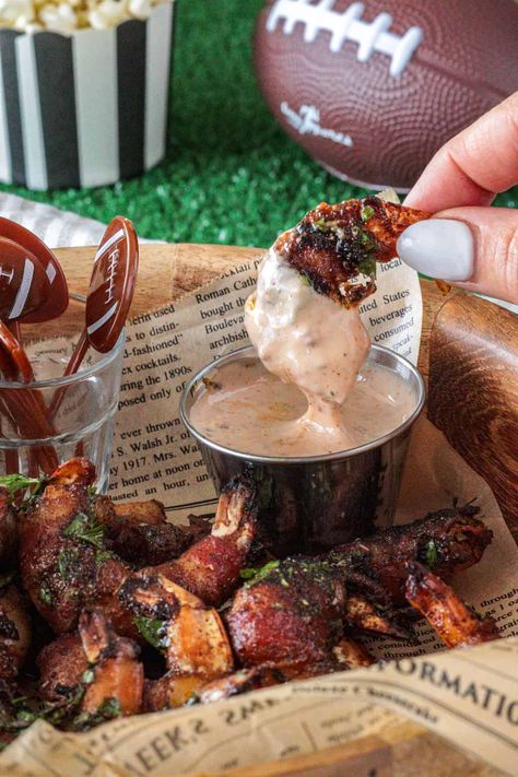 bacon wrapped shrimp Bacon Shrimp Appetizers, Bacon Wrapped Shrimp Dipping Sauce, Bacon Wrapped Prawns, Bacon Wrapped Shrimp With Jalapeno, Bacon Wrapped Shrimp On The Grill, Shrimp Appetizers For Party Finger Foods, Bacon Wrapped Shrimp In Oven, Bacon Wrapped Shrimp Air Fryer, Bacon Wrapped Stuffed Shrimp