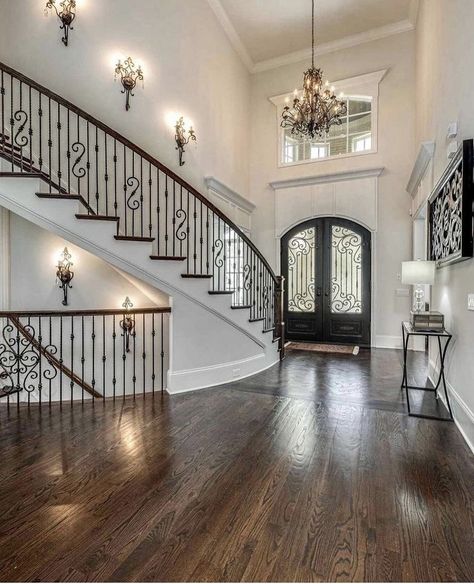 Dream Staircase, Foyer Design Ideas, Foyer Designs, Dream House Layout, Bloxburg Interior, Beautiful Entrance, Modern Foyer, Entryway Design, House Foundation