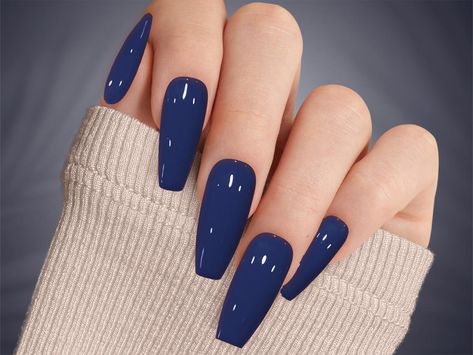 Step into timeless elegance with our Classic Navy Blue Press-On Nails. These sophisticated and stylish nails are perfect for adding a touch of refinement to any outfit, whether for a formal event or a polished everyday look. 💅 See More Jewel Tone Colors here: 💅 https://www.etsy.com/shop/DawnElleDesigns?ref=search_shop_redirect§ion_id=49919739  See All the Nail Designs  dawnelledesigns.etsy.comYou will receive a full set of 10 nails in your size along with a complimentary gift of a nail file, c Navy Blue Elegant Nails, Navy Nails Coffin, Navy Blue Square Acrylic Nails, Dark Blue Nails Coffin, Navy Blue Nails Coffin, Fall Blue Nail Colors, Slate Blue Nails, Blue Nails Matte, Nails Nautical