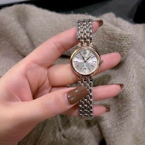 Ladies Silver Watch, Stylish Watch For Women, Watch For Women Aesthetic, Womens Omega Watch, Wache Design For Women, Gold Silver Watch, Fancy Watches For Women, Stylish Watches For Women Classy, Women Luxury Watch