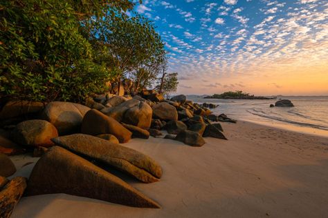 As the ninth-largest island in Indonesia, Bangka island tourism has a variety of beauty that can not be forgotten. Each visit offers an unparalleled panorama of nature.  Those of you who travel to Bangka are... Bangka Island, Nature Tourism, Goddess Of The Sea, Belitung, Red Hill, Island Map, Rock Island, Tourist Spots, Place Of Worship