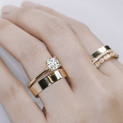 Stack Your Engagement Ring Like A Boss - Robbins Brothers Blog Wedding Ring Stack, Thick Wedding Bands, Perfect Wedding Ring, Ring Stacks, Wedding Band Styles, Pave Diamond Band, Modern Engagement Rings, Ring Stack, Yellow Gold Engagement