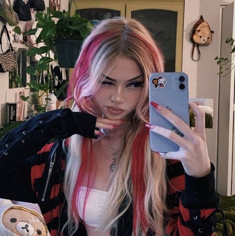 Blonde And Colored Hair Ideas, Light Pink Hair With Dark Roots, Face Claims Pink Hair, Blonde And Pink Hair Aesthetic, Dark Blonde And Pink Hair, Edgy Blonde Hair Grunge, Grunge Blonde Hair, Pink Hair Grunge, Egirl Hair Color