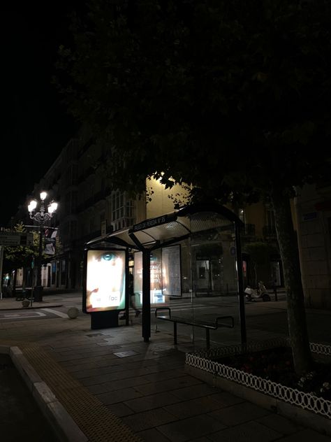 Bus Stop Aesthetic Night, Night Bus Aesthetic, Bus Stop Aesthetic, Bus Stop At Night, Emoji Stories, Dance Film, Night Mood, Film Ideas, Bus Stops