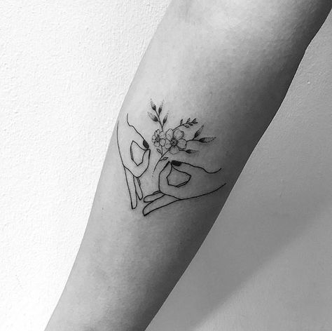 Uterus gang by @fayeotattoos ··· ··· Shiremoor, Newcastle 🇬🇧 Women Sign Tattoo, Minimal Feminism Tattoo, Uterus Tattoo, Fertility Tattoo, Feminism Tattoo, Womb Tattoo, Feminist Tattoos, Feminist Tattoo, Simple Tattoos For Women