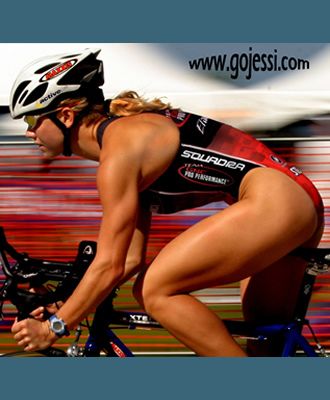 female cyclist by Namaste :-), via Flickr Hipster Bike, Cycling Legs, Female Cyclist, Amazing Body, Riding A Bike, Cycle Chic, Bicycle Girl, Bike Run, Bikes Girl