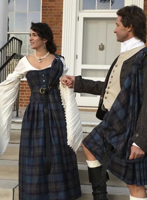 Traditional Scottish Clothing, Scottish Costume, Celtic Dress, Scottish Dress, Celtic Clothing, Scottish Clothing, Tartan Fashion, Scottish Fashion, Tartan Dress