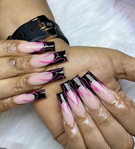 Black And Pink Baddie Nails, Black And Pink Tip Nails, Black And Pink Flame Nails, Black Pink French Tip Nails, Hot Pink And Black Nails Acrylics Short, Black Fire Nails Designs, Black And Pink Birthday Nails, Pink Black French Tip Nails, Dark Pink And Black Nails