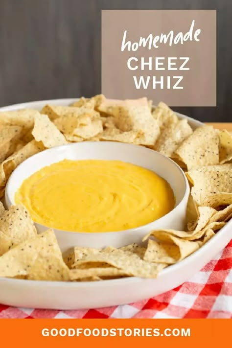 Nachos Cheese, Mac And Cheese Sauce, Cheez Whiz, Ultimate Grilled Cheese, Cheese Whiz, Whats Gaby Cooking, Cheese Sauce Recipe, Food Stories, Nacho Cheese