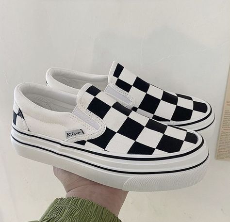 Square Shoes, Checkered Vans, White Square, Vans Classic Slip On, Vans Classic, Vans Classic Slip On Sneaker, Pretty Outfits, Slip On Sneaker, Slip On