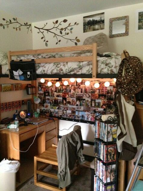 cute dorm room ideas Cute Dorm Room Ideas, Cute Dorm, Dream Dorm, Dorm Sweet Dorm, Dorm Inspiration, College Living, College Dorm Room Decor, Dorm Room Designs, Dorm Room Ideas