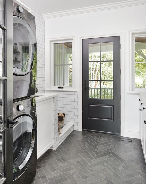 Laundry Room Design With Pet Wash, Laundry Room With Outside Door, Laundry Room Silver Appliances, Dog Cleaning Station Laundry Rooms, Laundry Room Design With Dog Wash, Laundry Room Dog Bath Utility Sink, Laundry Room Cat Area, Dog Sink In Laundry Room, Pet Shower In Laundry Room