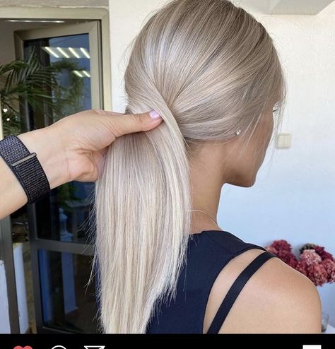 Platinový Blond, Ice Blonde Hair, Summer Blonde Hair, Silver Blonde Hair, Icy Blonde Hair, Hair Blond, Cool Blonde Hair, Dyed Blonde Hair, Light Blonde Hair