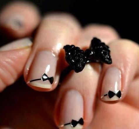 Black bow nails Nail Artwork, Bow Nail Art, Bow Nail, Polish Ideas, Her Nails, Nail Stuff, Tip Nails, Cute Nail Art, Simple Nail Designs