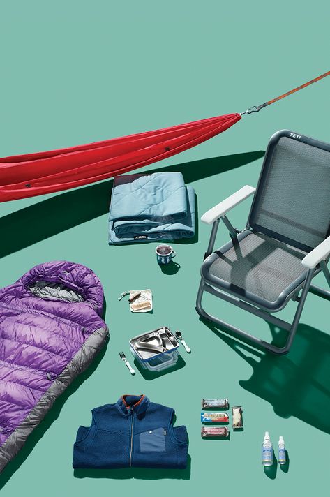 Camping Flatlay, Camping Product Photography, Camping Layout, Camping Magazine, Laydown Photography, Summer Camp Art, 블로그 디자인, Camping Lifestyle, Waterproof Blanket