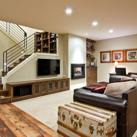 Toronto Basement Design Ideas, Pictures, Remodel and Decor Craftsman Basement, Stair Wall Decor, Family Room Wall Art, تحت الدرج, Basement Flooring Options, Family Room Walls, Staircase Wall, Basement Apartment, Basement Walls