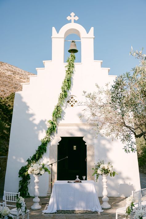 Elegant & Luxurious Wedding in Paros Island - Make Happy Memories Chapel Decor, Opulent Wedding, Paros Island, Paros Greece, Church Flowers, Luxurious Wedding, Greece Wedding, Greek Wedding, White Wedding Flowers