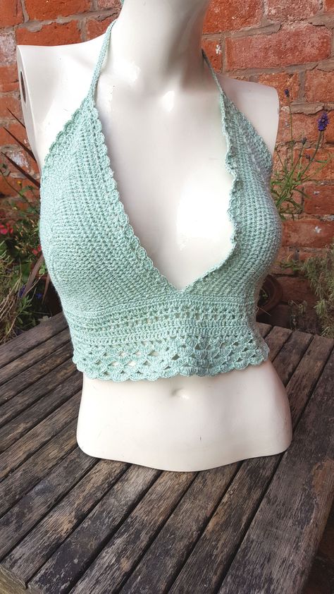 Crochet Bralette - Crochet Top - Crochet Patterns - Crochet Projects - DIY Crochet Ideas Phoenix Design, Busted Band, Crochet Bralette, Shorts Skirt, Bralette Top, Subscribe My Channel, Rave Festival, Bralette Tops, Chiffon Top