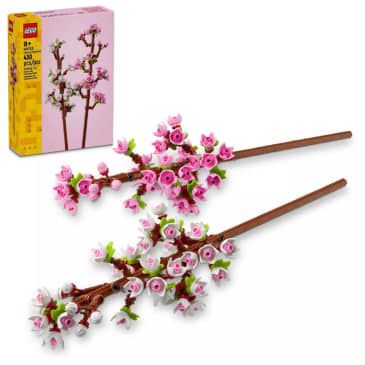 Target's LEGO Cherry Blossom Set Is Only $15 | Apartment Therapy Vibrant Bouquet, Cherry Blossom Flowers, Lego Creator, Lego Friends, Unique Flowers, Floral Display, Lego City, Flower Lover, Blossom Flower