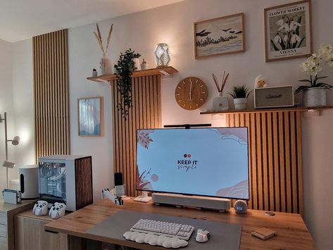 Japandi Gaming Room, Minimalist Pc Setup, Cozy Gaming Setup, Dual Monitor Setup, Cozy Gaming, Interior Design Layout, Cozy Desk, Home Studio Setup, Bedroom Setup