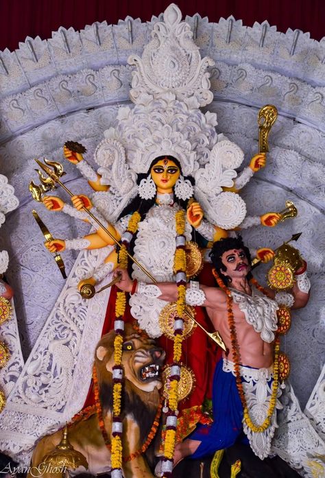 Durga Puja Murti, Photo Editing Background Hd Frame, Mahisasur Mardini, Durga Murti, Durga Puja Kolkata, Goddess Kali Images, Cottage Illustration, Mata Ji, Baby Photography Backdrop