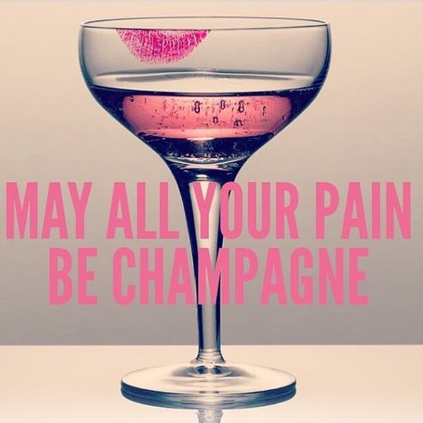 sparkleandshinedarling's photo on Instagram Champagne Quotes, Champagne Campaign, Pop Fizz Clink, Champagne Taste, Champagne Party, Glass Of Champagne, Wine Quotes, Moscato, Wine Humor