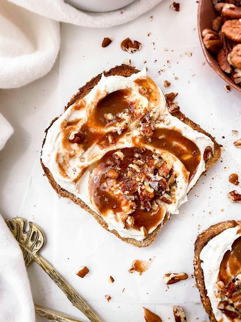 Healthy Cinnamon Roll, Cinnamon Sugar Toast, Easy Toast, Cream Cheese Toast, Vegan Greek Yogurt, Homemade Cashew Milk, Healthy Cinnamon Rolls, Carrot Cake Bars, Carrot Spice Cake