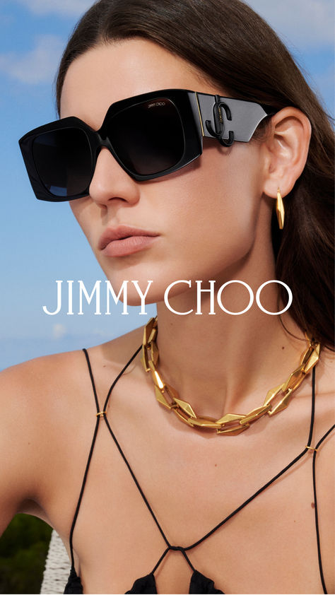 Complete your vacation wardrobe with new styles inspired by Jimmy Choo's design signatures. Beautiful Wedding Centerpiece, Trendy Eyewear, Sunglasses Women Oversized, Sunglasses Women Fashion, Photo Beautiful, Jimmy Choo Sunglasses, Stylish Glasses, Girly Accessories, Travel Nature