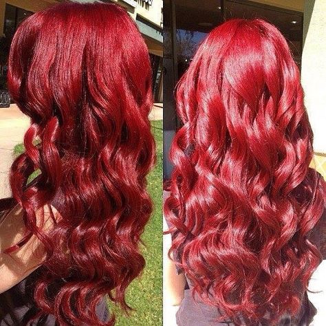 We Love Red!! Red Waves, Red Ombre Hair, Red Curly Hair, Red Hair Don't Care, Hair Color And Cut, Mermaid Hair, Great Hair, Ombre Hair, Gorgeous Hair