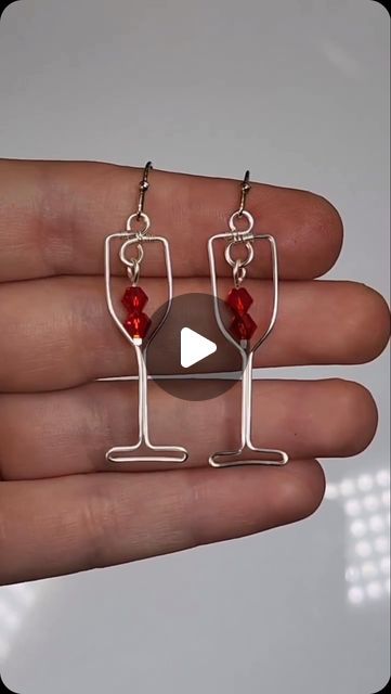 Wine Glass Charms Diy, Wire Wrapping Tutorial, Wire Work, Wire Work Jewelry, Wire Wrapped Earrings, Work Jewelry, Jewelry Tutorials, Wire Wrapped Jewelry, Wire Jewelry