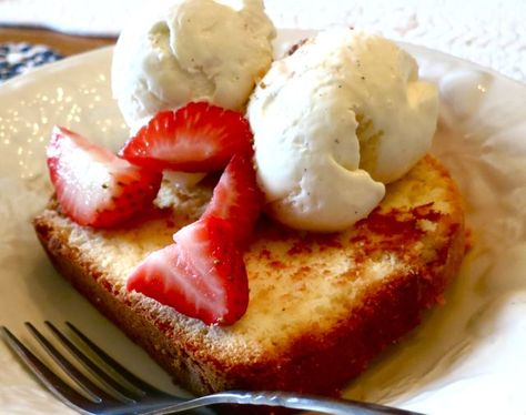 Pan Fried Pound Cake with fresh strawberries and vanilla bean ice cream...Ahhhh, heavenly! Fried Pound Cake How To Make, Fried Cake, Fried Pound Cake, Deep Fried Strawberries, Deep Fried Strawberry Shortcake, Sarah Lee Pound Cake Desserts, Pound Cake And Strawberries Dessert, Vanilla Bean Pound Cake, Sara Lee Pound Cake