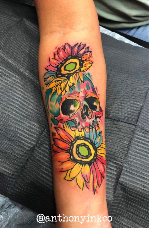 Sunflower Halloween Tattoo, Sunflower Stomach Tattoo, Sunflowers And Skulls, Skull With Sunflowers Tattoo, Sunflower Tattoo Design For Women, Sunflower And Skull Tattoo, Skull And Sunflower Tattoo, Sunflower Skull Tattoo, Rose And Sunflower Tattoo