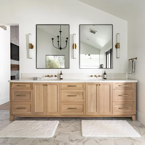 Public House Creative on Instagram: "We love when a minimalist look maximizes a space. #bathroomvanity #custombuiltcabinetry" Master Bath Vanity, House Redesign, Primary Bathroom, Double Vanity Bathroom, Primary Bath, Master Bath Remodel, Simple Silhouette, Bathroom Inspiration Decor, Main Bathroom