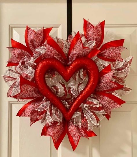 Valentine’s Day Wreath Ideas, Valentine Wreaths For Front Door Diy, Valentines Day Decorations Diy, Valentines Outdoor Decorations, Cupid's Kiss, Valentines Day Wreaths, Valentine Mesh Wreaths, Valentines Wreaths, Valentines Door